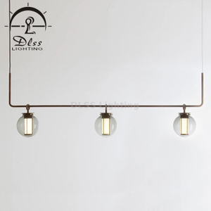 Подвесной светильник E27 с тремя стеклянными абажурами для ресторана 10082